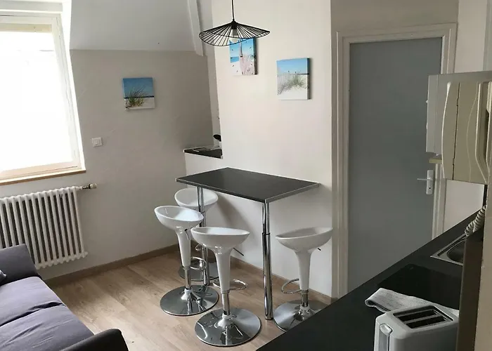 Lumineux T2 Vieille 3 Pers Parking Gratuit - By La Source D'orfee Appartement *