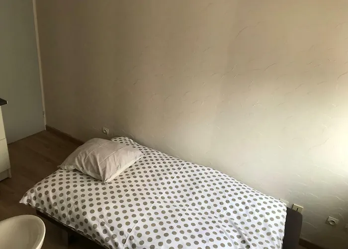 Appartement Lumineux T2 Vieille 3 Pers Parking Gratuit - By La Source D'orfee Boulogne-sur-Mer