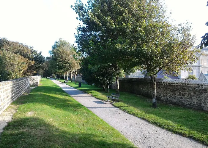 Lumineux T2 Vieille 3 Pers Parking Gratuit - By La Source D'orfee Appartement